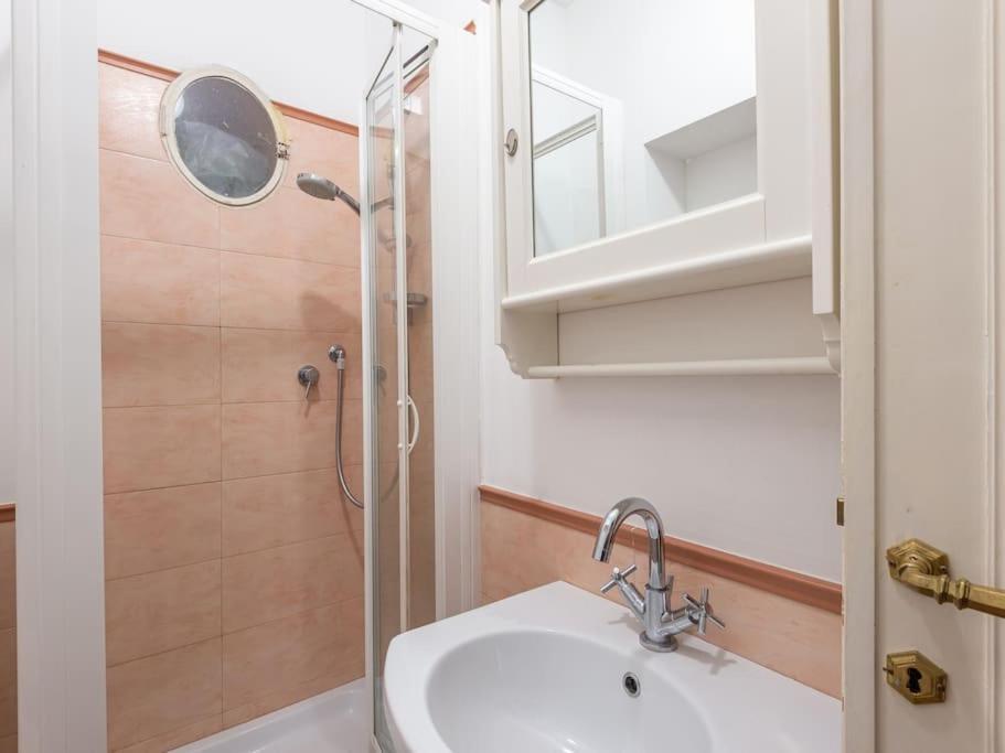 Giulia Luxury Two Bedroom Apartamento Roma